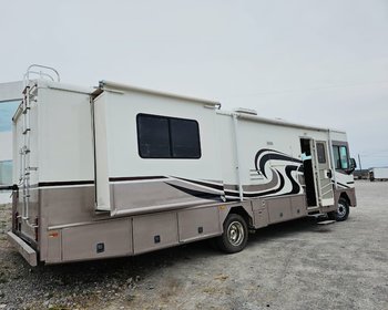 MotorHome Experience the Freedom on Wheels! – San Miguel de Allende real estate photo 4