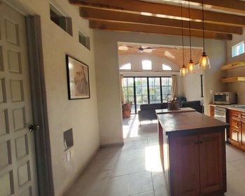 Los Labradores. One bedroom ground floor apartment. Available from June to September 2024 – San Miguel de Allende real estate photo 3