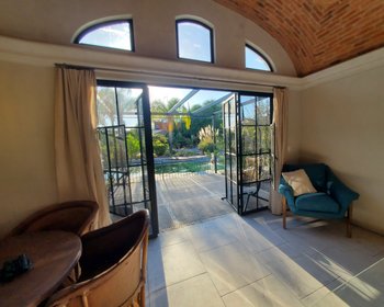 Los Labradores. One bedroom ground floor apartment. Available from June to September 2024 – San Miguel de Allende real estate photo 1