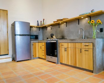 Loft San Rafael. The best street of San Antonio, great views and close to everything! 1000 usd month – San Miguel de Allende real estate photo 3