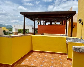 Casa parcialmente amueblada en renta – San Miguel de Allende real estate photo 1