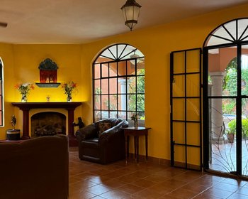 Casa Amistad: great light, location and views!! – San Miguel de Allende real estate photo 4