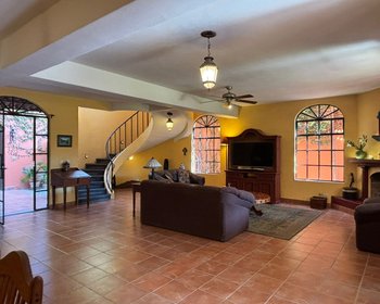 Casa Amistad: great light, location and views!! – San Miguel de Allende real estate photo 3