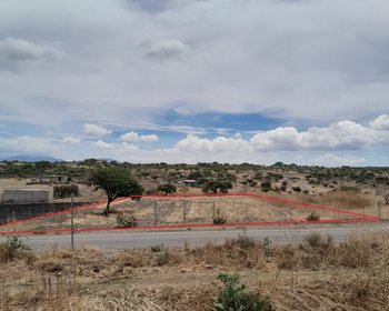 TERRENO A PIE DE CARRETERA JALPA-SMA – San Miguel de Allende real estate photo 1