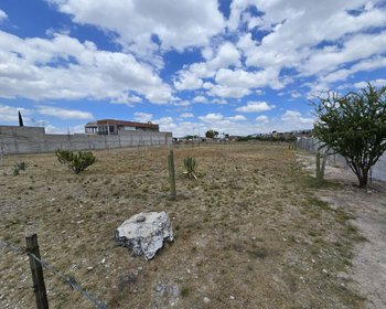 Lote de 1,000 m² que ofrece hermosas vistas al valle y las montañas – San Miguel de Allende real estate photo 2