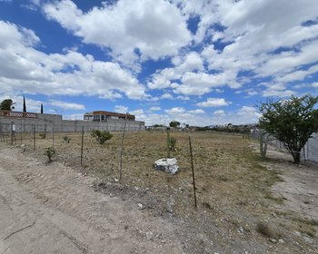 Lote de 1,000 m² que ofrece hermosas vistas al valle y las montañas – San Miguel de Allende real estate photo 4