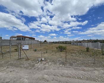 Lote de 1,000 m² que ofrece hermosas vistas al valle y las montañas – San Miguel de Allende real estate photo 1
