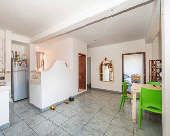 Nine-unit apartment building with varied layouts—ideal for investment. – San Miguel de Allende real estate photo 1