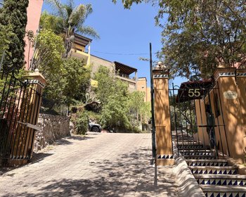Molly Mellor – San Miguel de Allende real estate photo 3