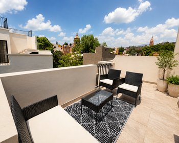 3 · Luxury Penthouse 2 Bedrooms with Private Rooftop - Paseo del Centro – San Miguel de Allende real estate photo 1