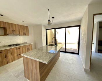 Contemporary, Recently-Built Home in the Golden Corridor, San Miguel de Allende – San Miguel de Allende real estate photo 4