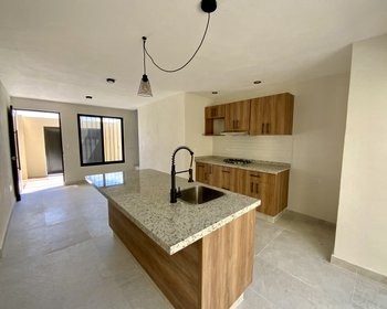 Contemporary, Recently-Built Home in the Golden Corridor, San Miguel de Allende – San Miguel de Allende real estate photo 2