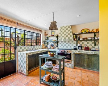 Habitación Principal en Renta en Casa Colibri – Encanto Mexicano en San Antonio – San Miguel de Allende real estate photo 3