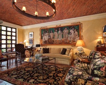 Gracious Living in Los Frailes – San Miguel de Allende real estate photo 2