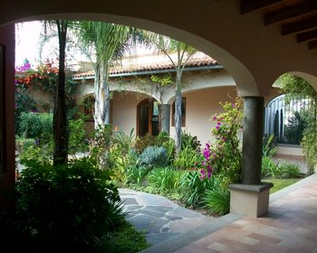 Sophisticated Country Living – San Miguel de Allende real estate photo 2