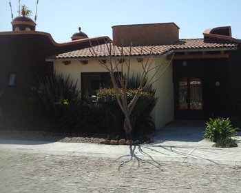 COZY VILLA,  PET FRIENDLY. LONG TERM RENTAL $1050 USD – San Miguel de Allende real estate photo 1