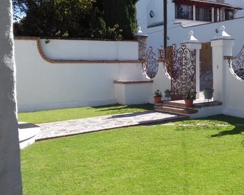 Hermosa casa de tres niveles ventilada y soleada – San Miguel de Allende real estate photo 4