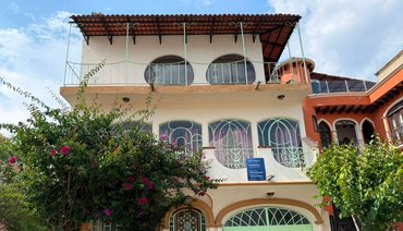 CASA NOUVEAU