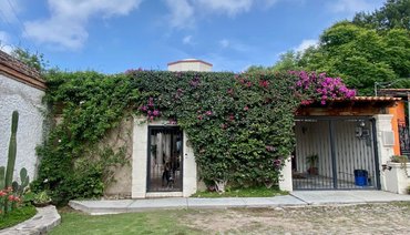 Casa Jardin