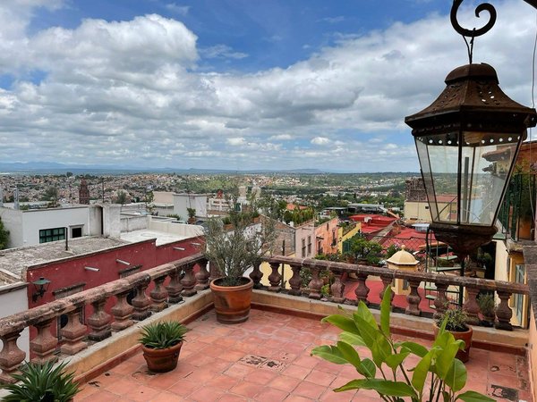 Fully Furnished Centro Condo Steps from the Iconic Parroquia