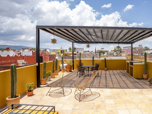 Beautiful Casa Margarita for Rent in San Antonio (Available July 2027)
