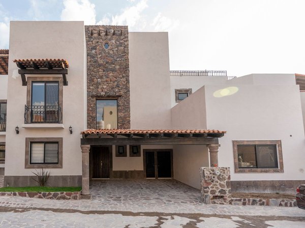 Casa Irma for rent in Antigua Residencial 