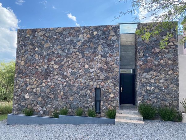 Montolea House OFF MARKET