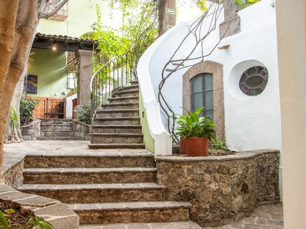 Casa Quetzal Hotel