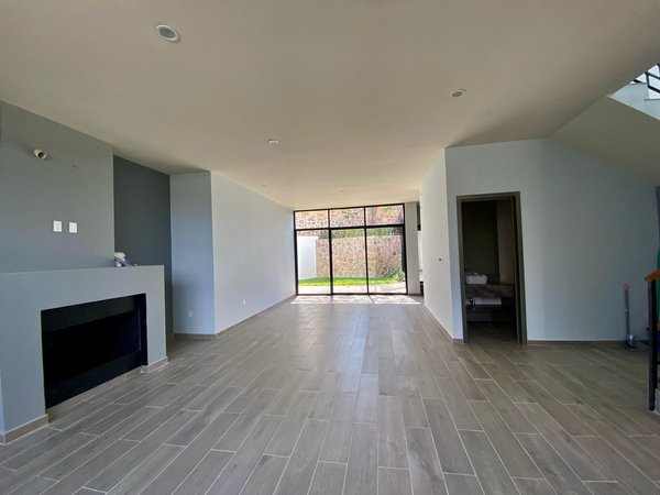 Malaga House for rent or sale 
