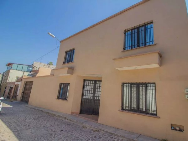 Barrio La Palmita House for Sale