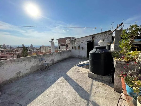 7501 Callejon Del Beso Fixer Upper.