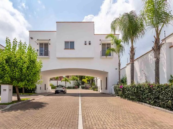 Casa Alto Puente