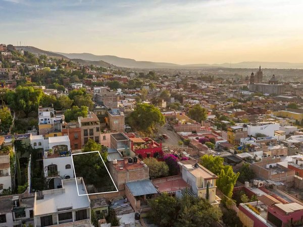 Cuauhtemoc Lot