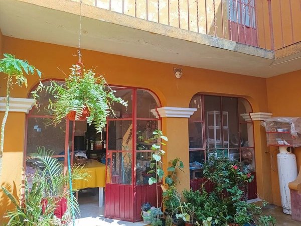 Casa Juan Aldama-Fixer Upper