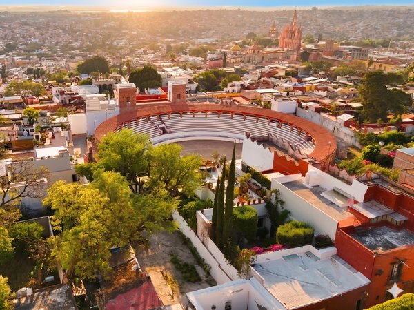Barranca 67, A Rare Opportunity in Centro