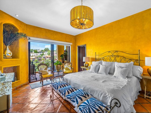 Condo Girasoles