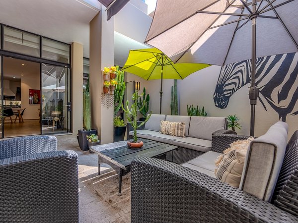 Modern Ground-Level Condo Near Centro