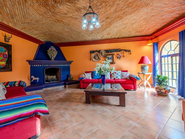 Casa Colorida
