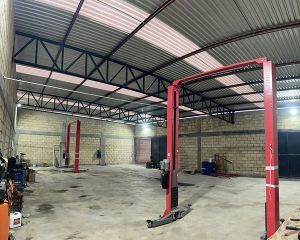 Bodega Comercial en Libramiento Manuel Zavala – San Miguel de Allende real estate