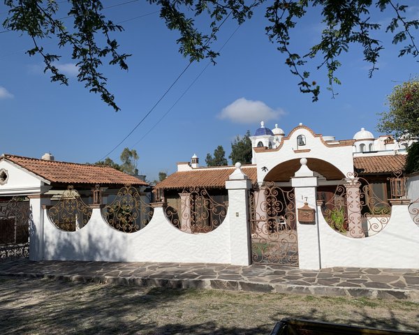 Beautiful Airy and Sunny Tri-Level House for rent – San Miguel de Allende real estate