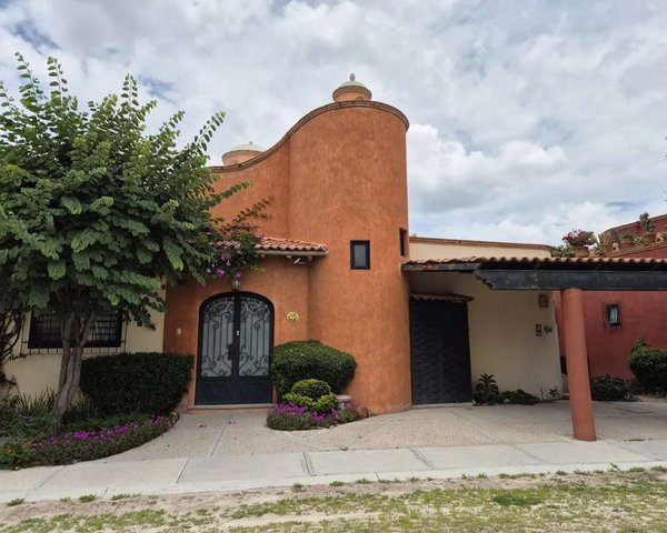 ALAMILLO VILLA LABRADORES 702 – San Miguel de Allende real estate