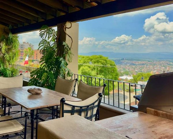LA RAIZ DE LAS NUBES LOS BALCONES – San Miguel de Allende real estate