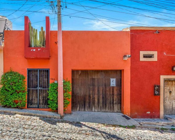 Casa Fallingwater – San Miguel de Allende real estate