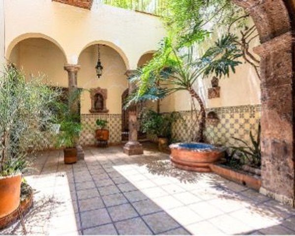 Zacateros 4 – Hacienda Histórica en Esquina, Zona Centro – San Miguel de Allende real estate