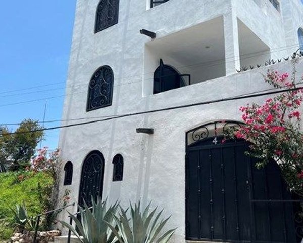 Hermosa Casa Versátil en Col. Independencia de Venta – San Miguel de Allende real estate