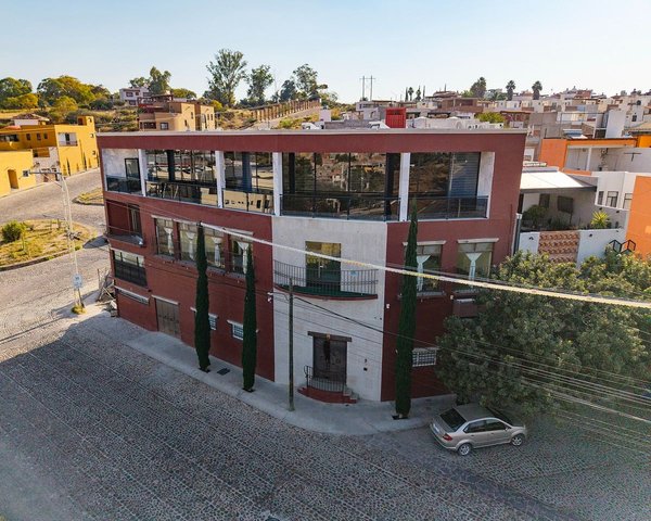 Edificio Comercial Las Brisas – San Miguel de Allende real estate