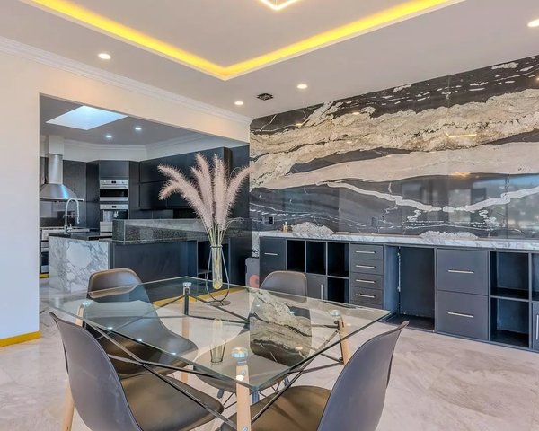 Edificio Comercial Las Brisas – San Miguel de Allende real estate