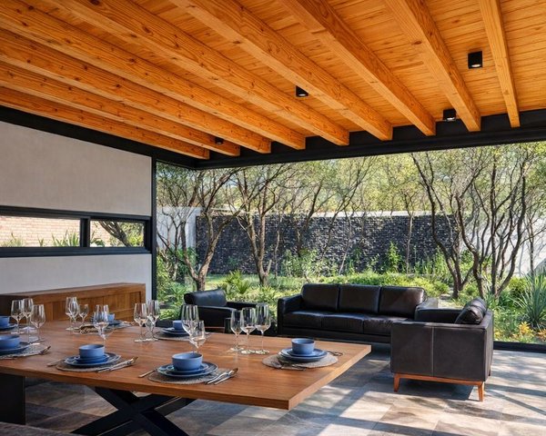 Modern Luxury Home with Casita & Pool in Los Senderos – San Miguel de Allende real estate