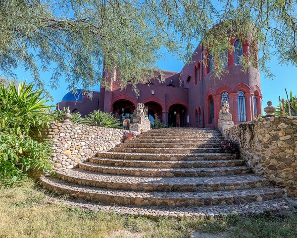 The Petite Castile – San Miguel de Allende real estate