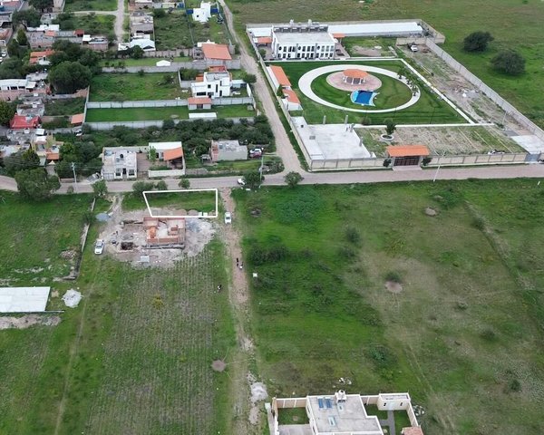 2800 Terreno en Venta en San Miguel de Allende | 325 m² – San Miguel de Allende real estate